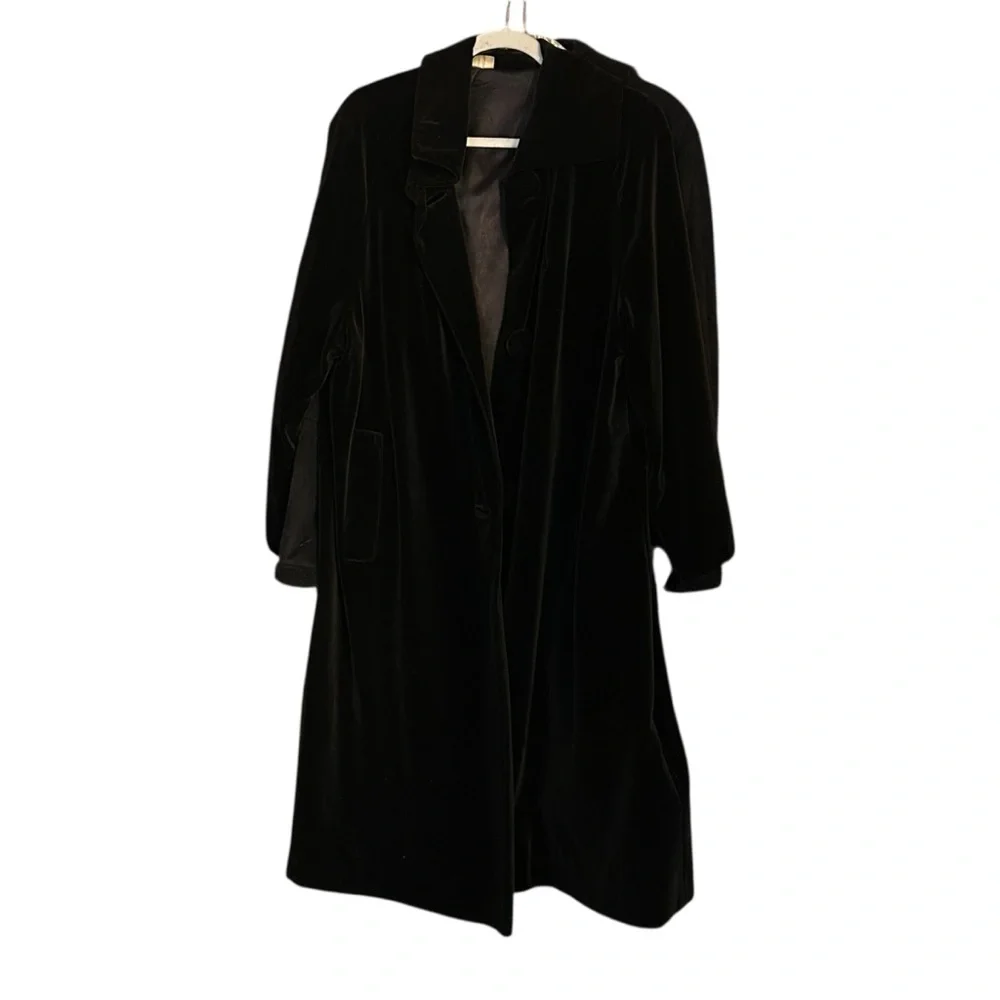 Vintage Elegant Black Women's Surrey Classics Velvet Long 50’s Coat - Picture 1 of 7